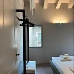 The Lotus Flower Stylish Renovated In Апартаменты Венеция