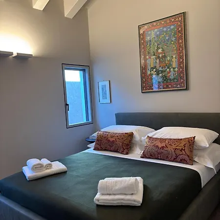 The Lotus Flower Stylish Renovated In * 威尼斯