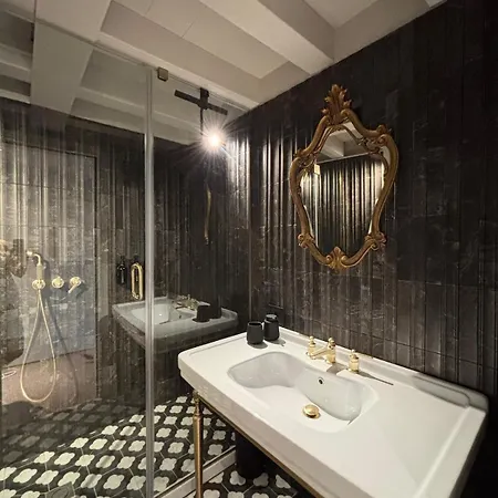 The Lotus Flower Stylish Renovated In Apartment *
